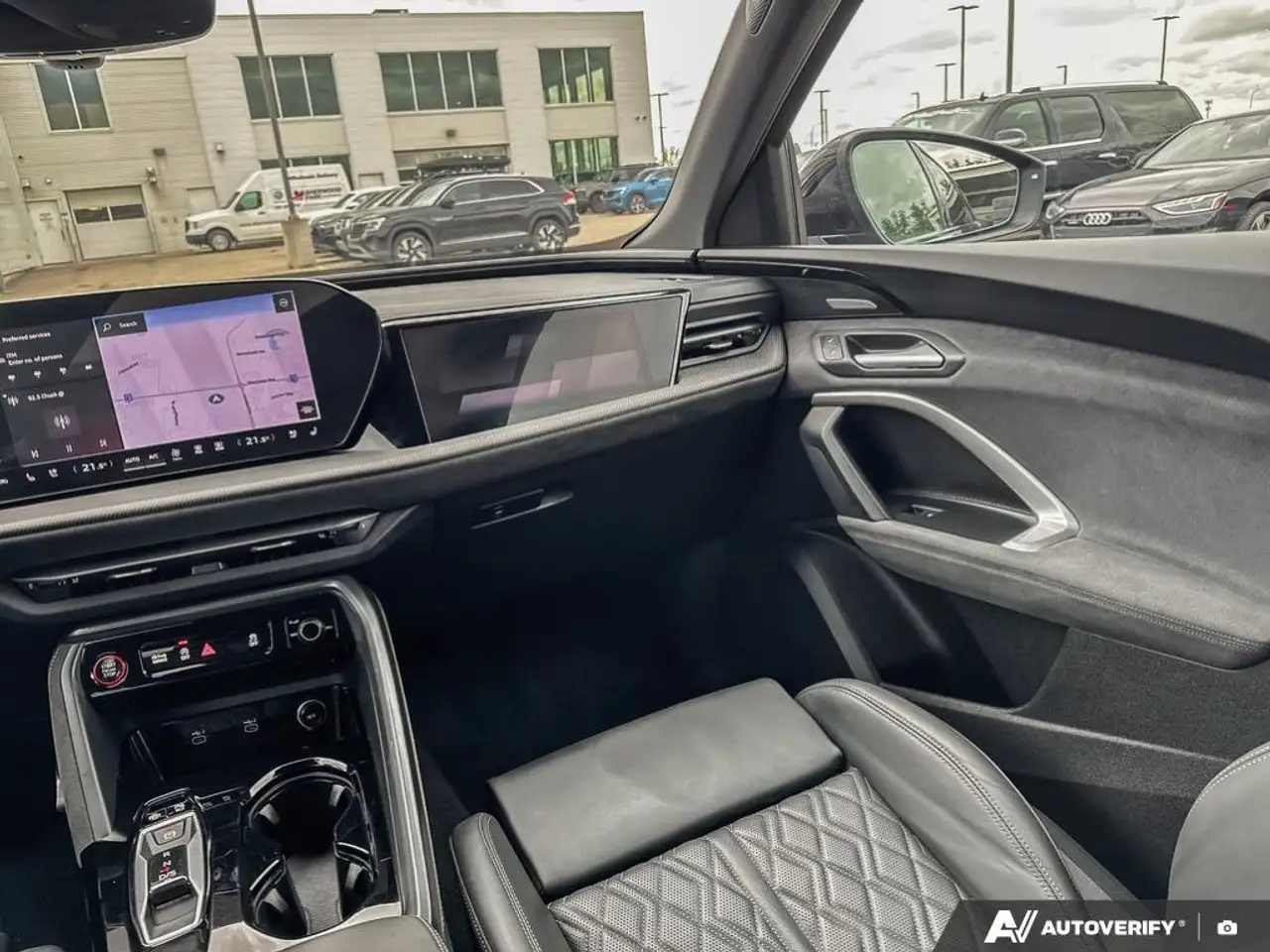 Audi SQ5 снимка Audi SQ5