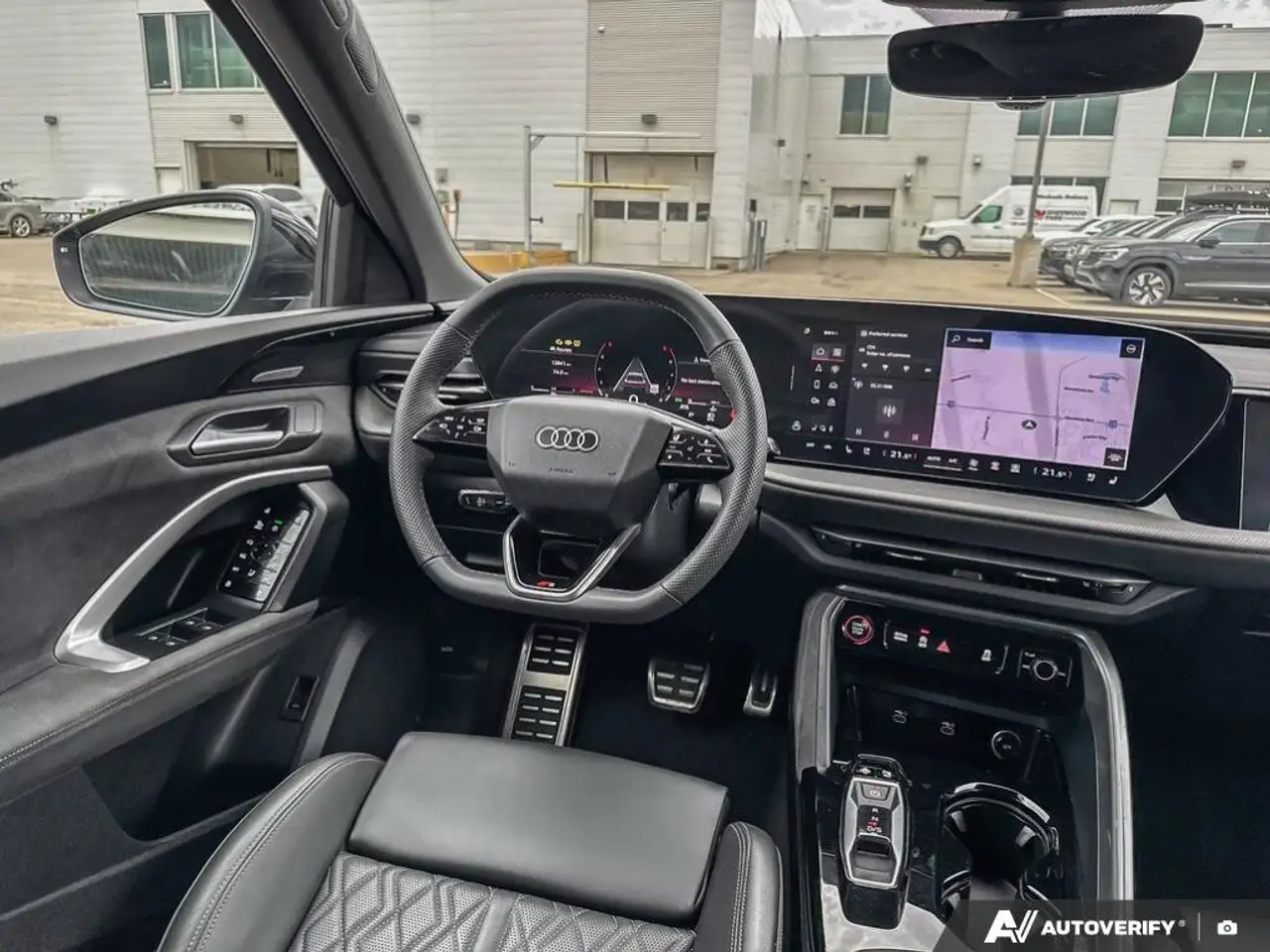 Audi SQ5 снимка Audi SQ5
