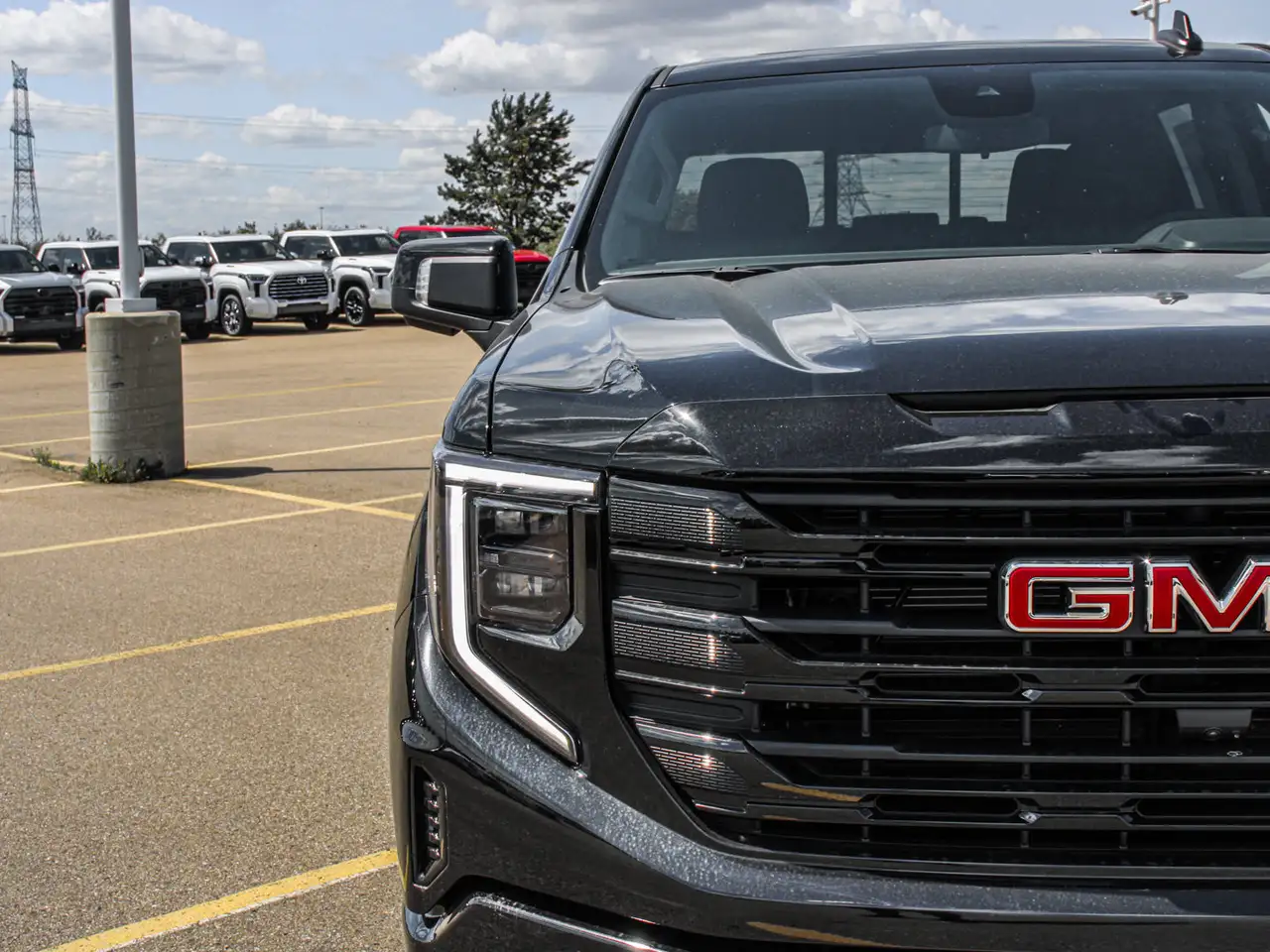 GMC Sierra 1500 снимка GMC Sierra 1500