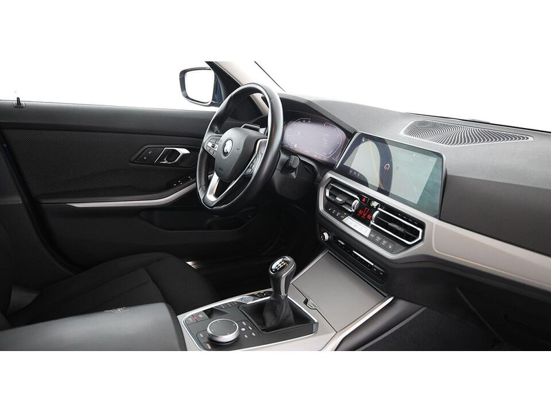 BMW 318 d Touring Advantage LED DIGITAL-TACHO SITZHZG — photo 13