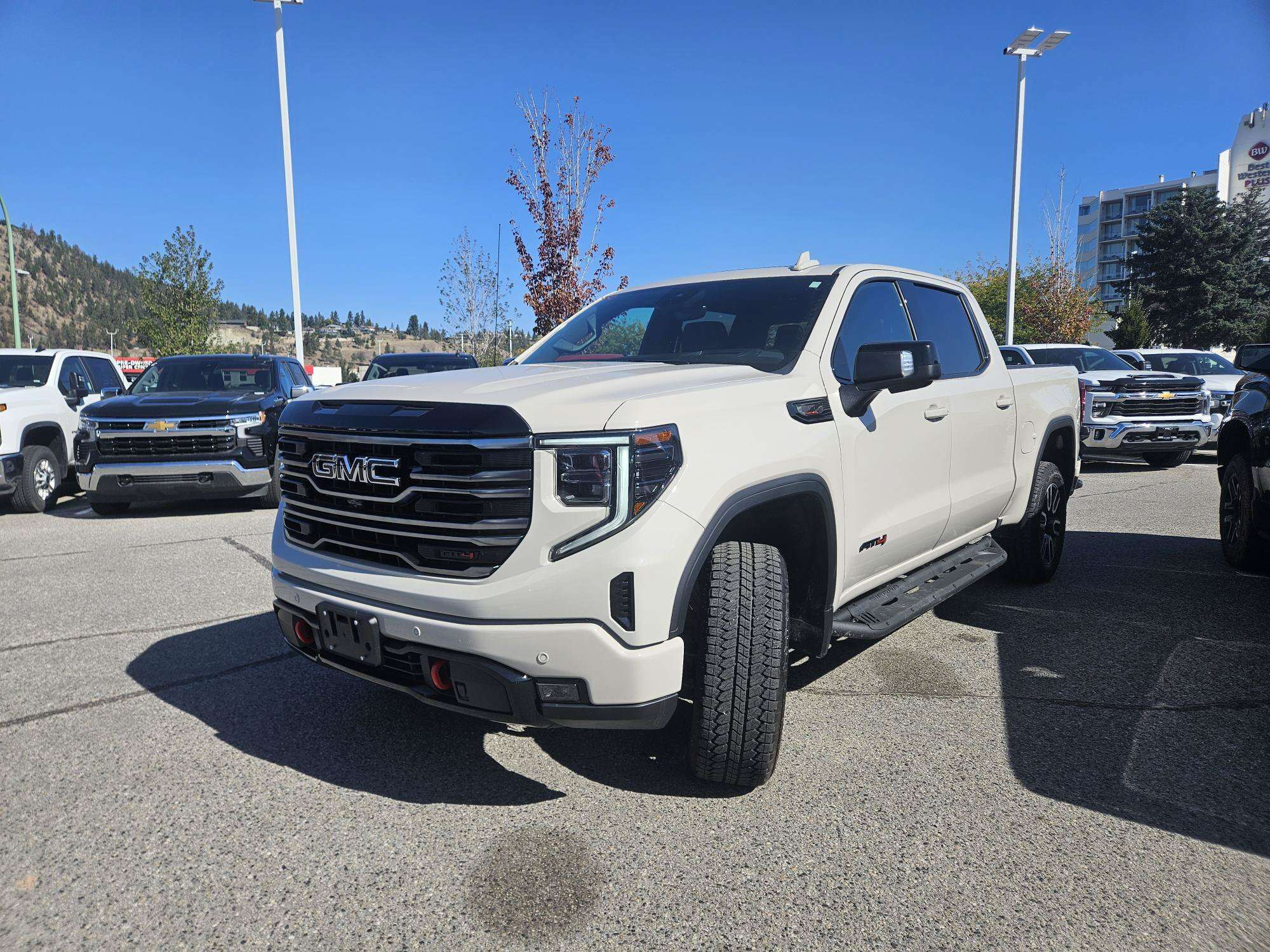 2026 GMC Sierra 1500 AT4 3.0L | Htd Str Wheel & Seats | Rmt Start | Fol — photo 1