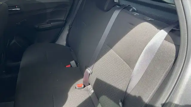 Suzuki Swift view 9
