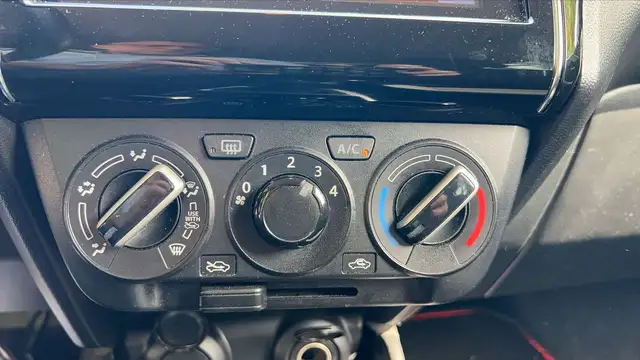 Suzuki Swift view 13