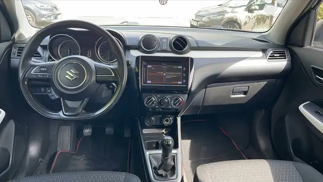 Suzuki Swift view 11