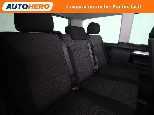 Volkswagen Multivan view 30