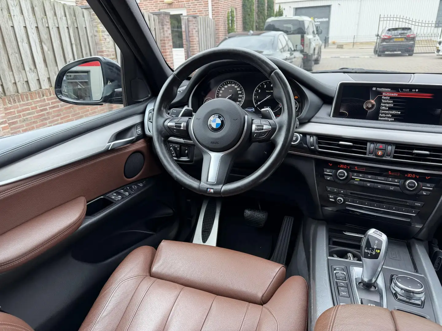 BMW X5 xDrive40e M-Sport Pano-HUD-Elek.Trekh.-360cam Zwart - 2