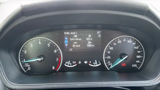 Ford EcoSport view 12