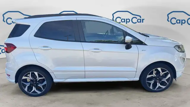 Ford EcoSport view 4
