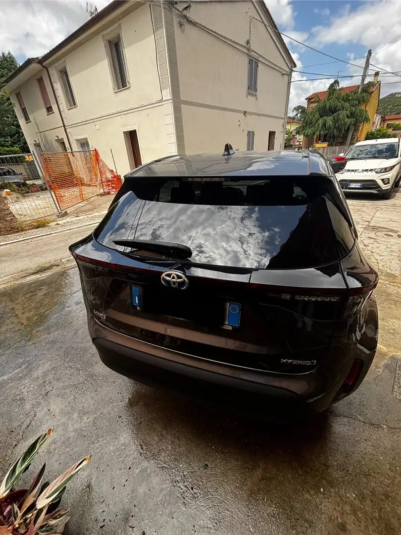 Toyota Yaris Cross Trend Silver - 2