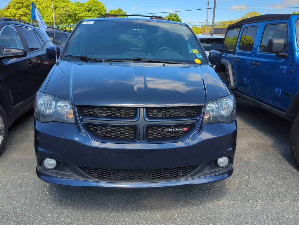 Dodge Grand Caravan снимка Dodge Grand Caravan