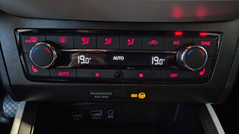 SEAT Arona Arona 1.0 TSI DSG XCELLENCE *Navi*LED*Sitzhzg* — photo 15