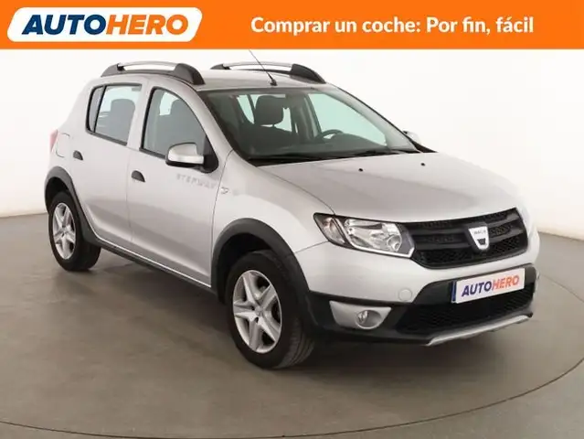 Dacia Sandero view 8