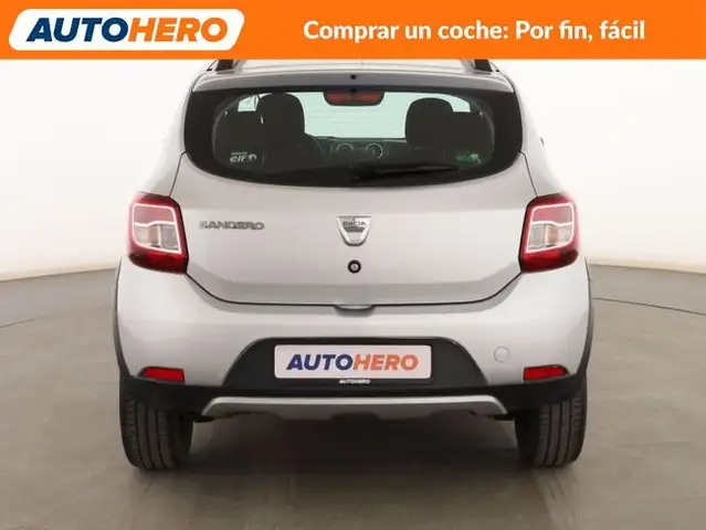 Dacia Sandero view 5