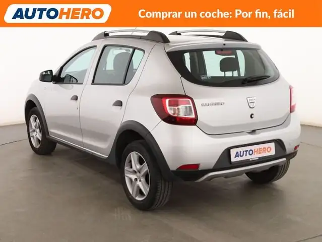 Dacia Sandero view 4