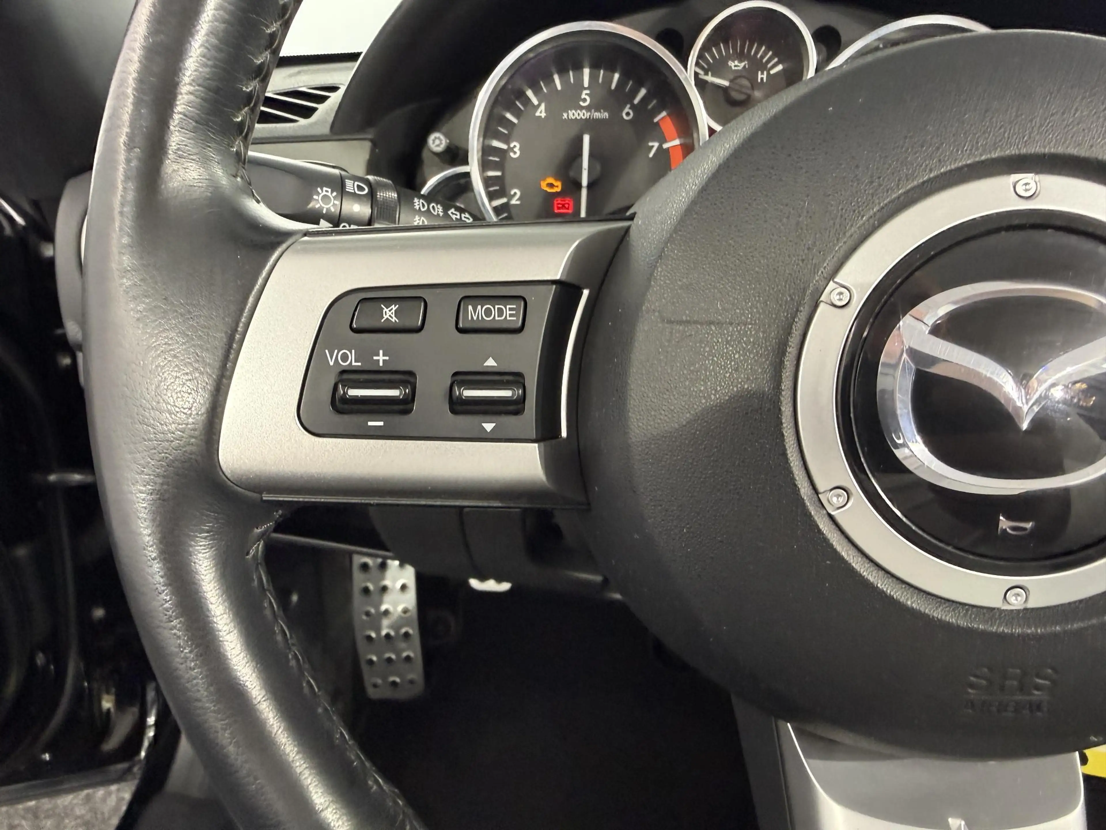 Mazda MX-5 1.8 Hanabi / NL auto / Leder / Navigatie / Voll. h — photo 15