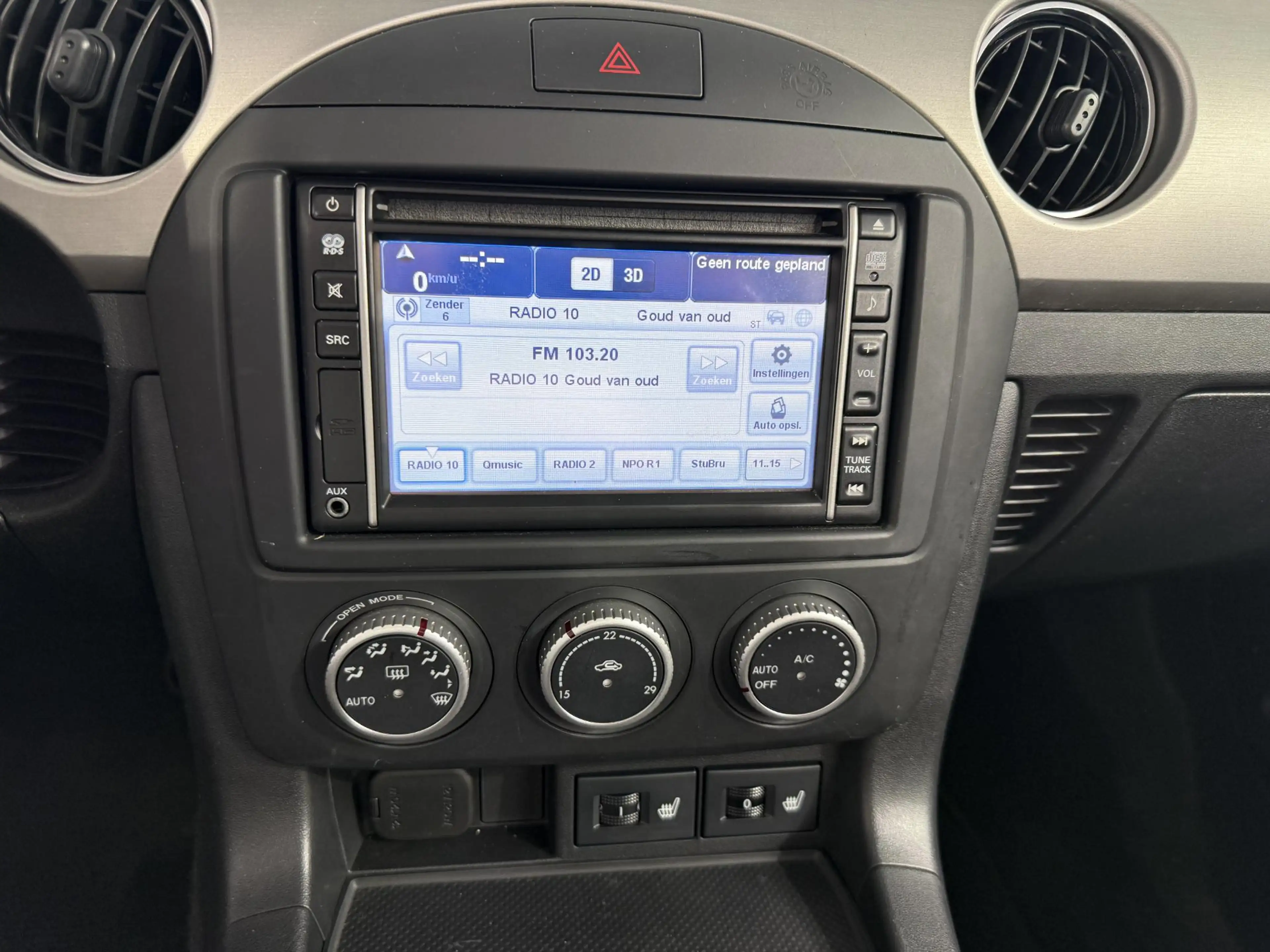 Mazda MX-5 1.8 Hanabi / NL auto / Leder / Navigatie / Voll. h — photo 13