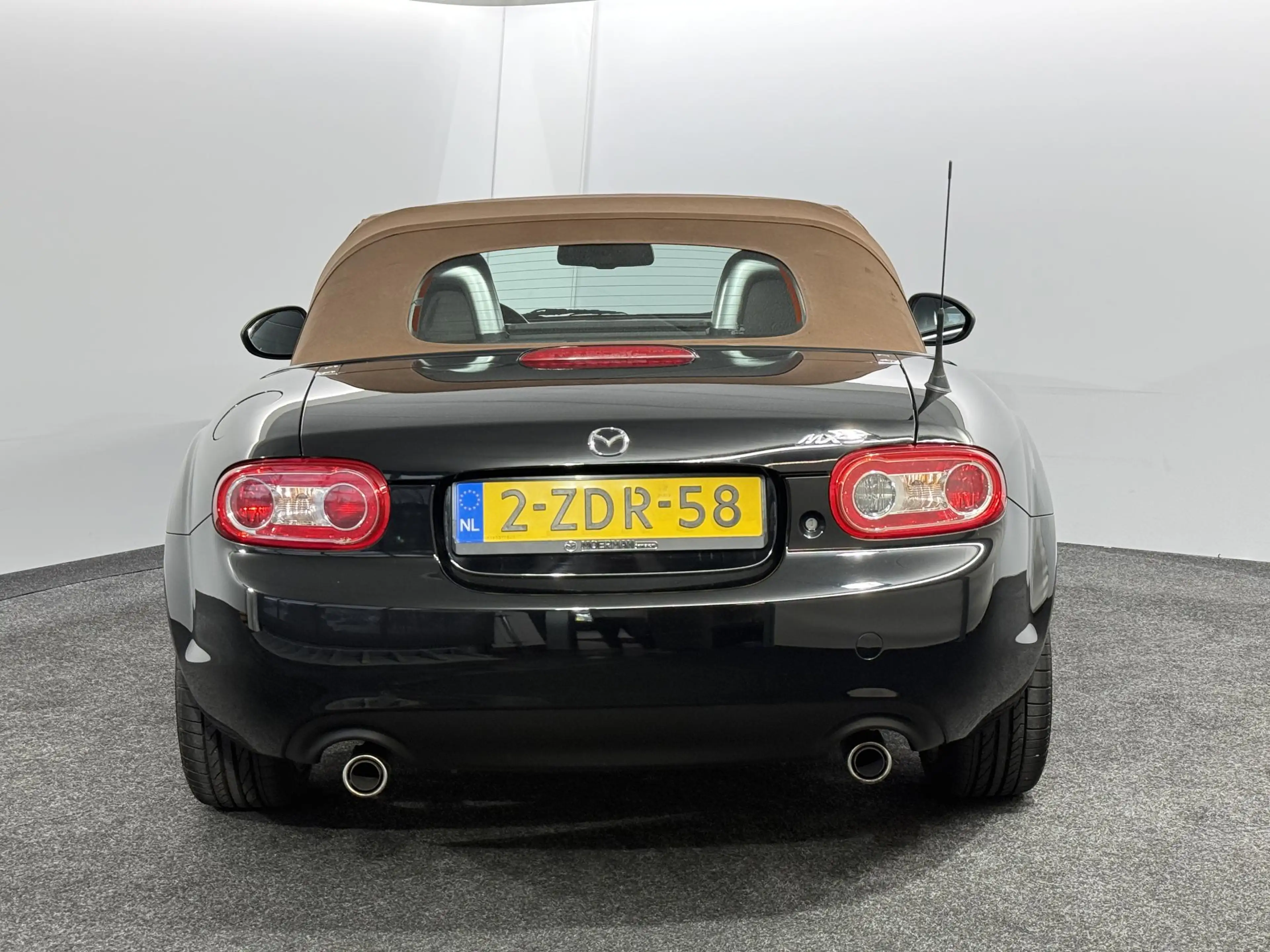Mazda MX-5 1.8 Hanabi / NL auto / Leder / Navigatie / Voll. h — photo 9