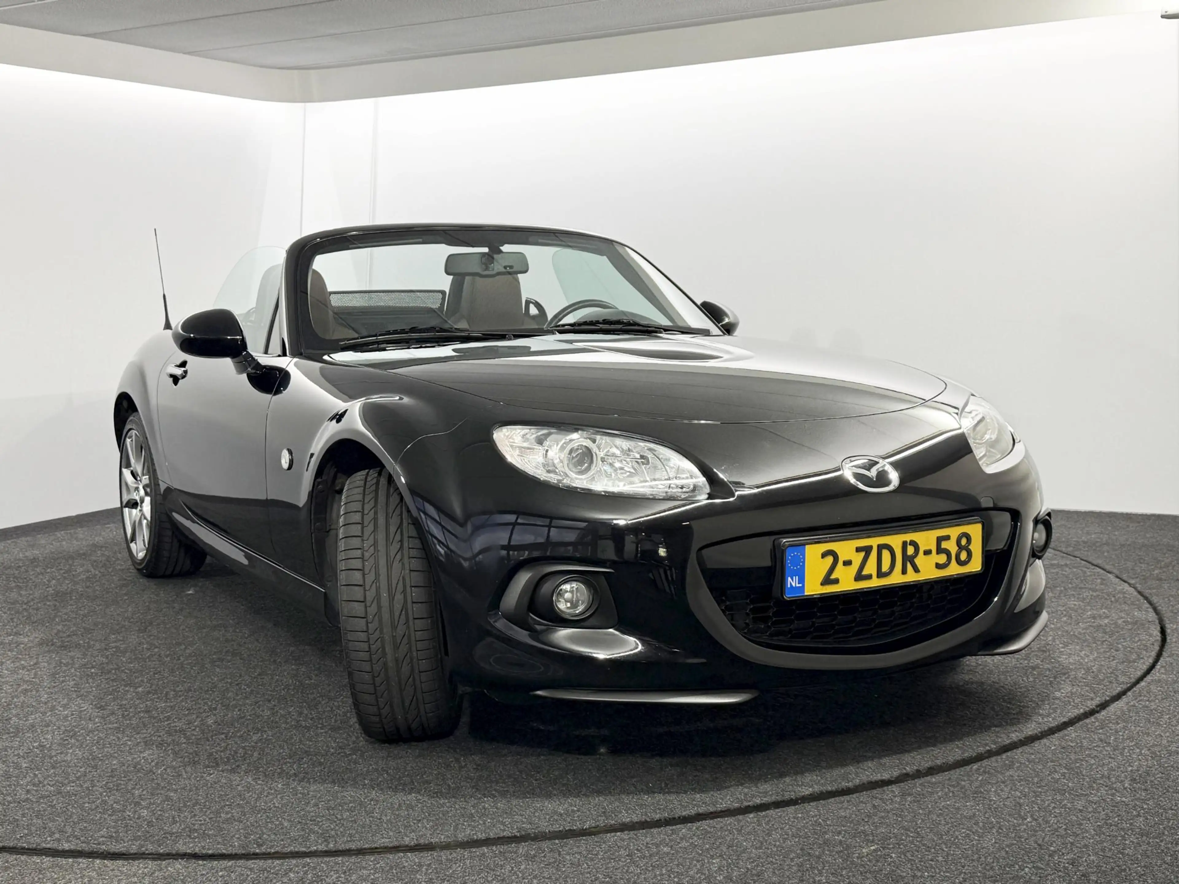 Mazda MX-5 1.8 Hanabi / NL auto / Leder / Navigatie / Voll. h — photo 8