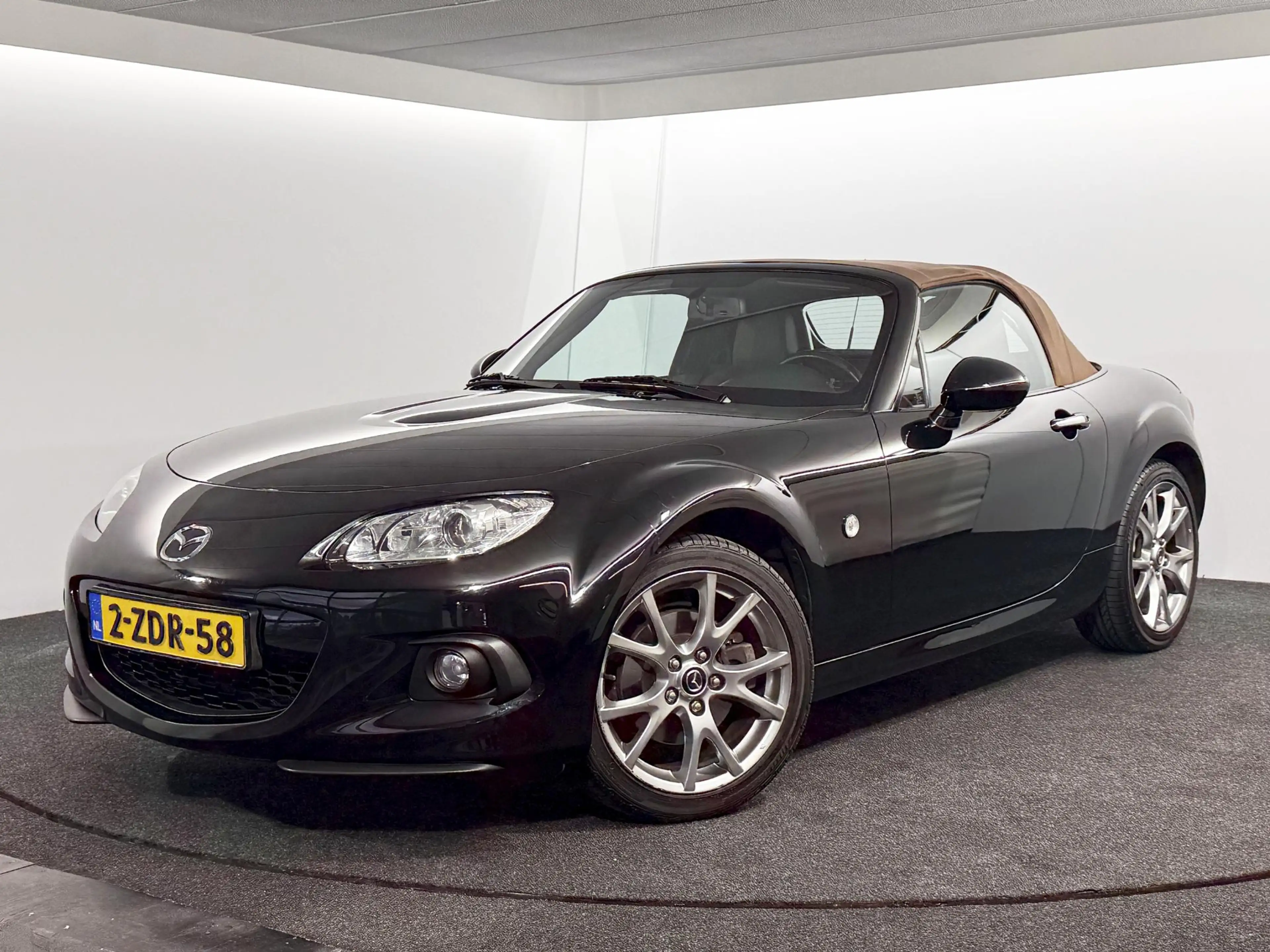Mazda MX-5 1.8 Hanabi / NL auto / Leder / Navigatie / Voll. h — photo 25