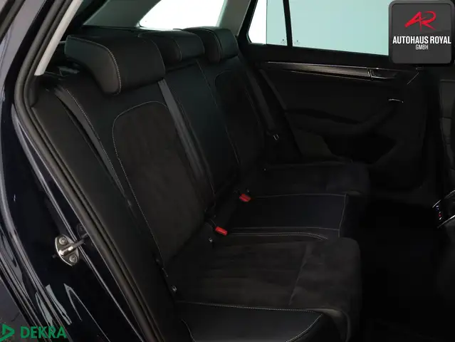 Skoda Superb view 13