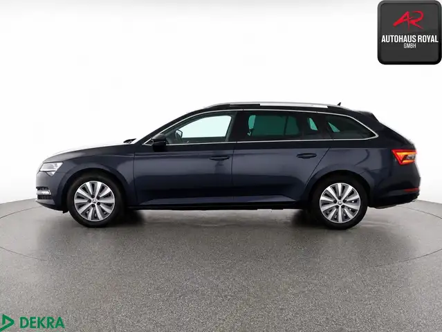 Skoda Superb view 2
