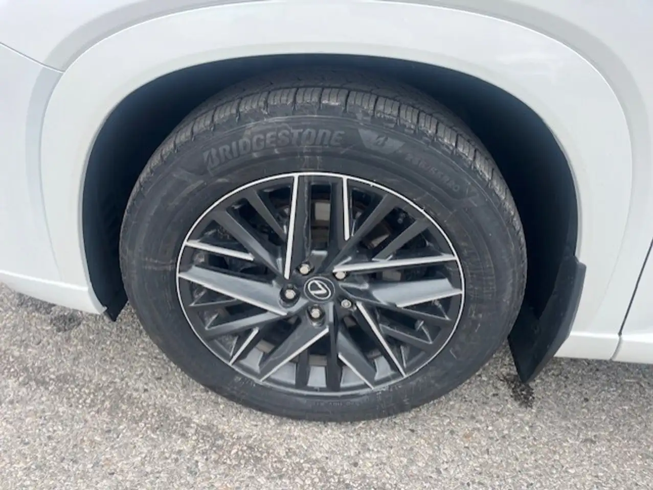 Lexus TX 350 снимка Lexus TX 350