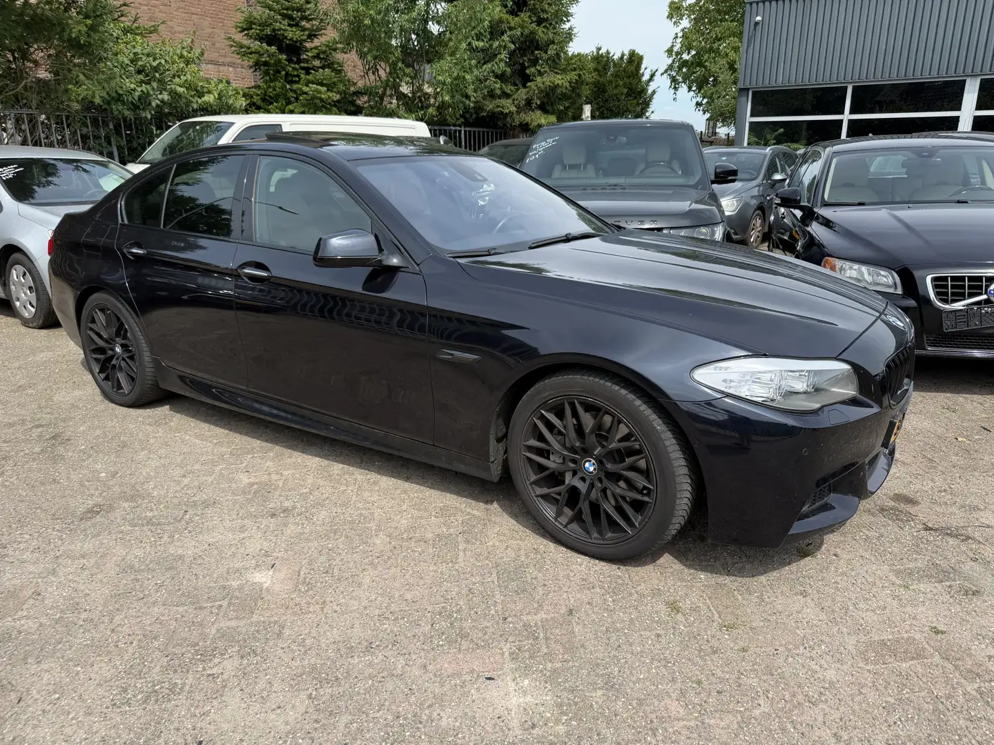 BMW 535 5-serie 535d High Executive M PAKKET SEDAN MOTOR R Zwart - 2