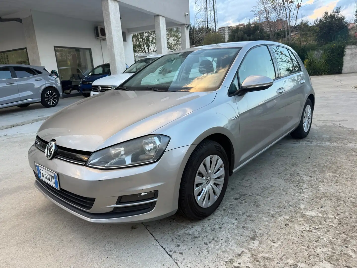 Volkswagen Golf Golf 1.4 TGI 5p. Trendline BlueMotion Gris - 1