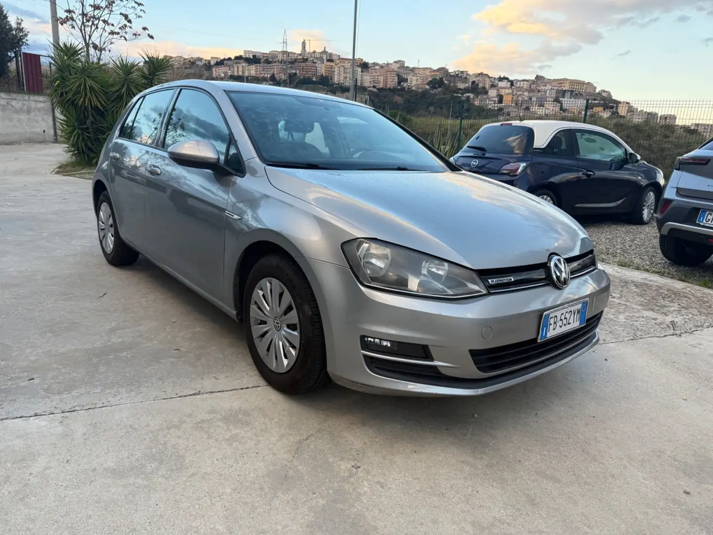 Volkswagen Golf Golf 1.4 TGI 5p. Trendline BlueMotion Gris - 2