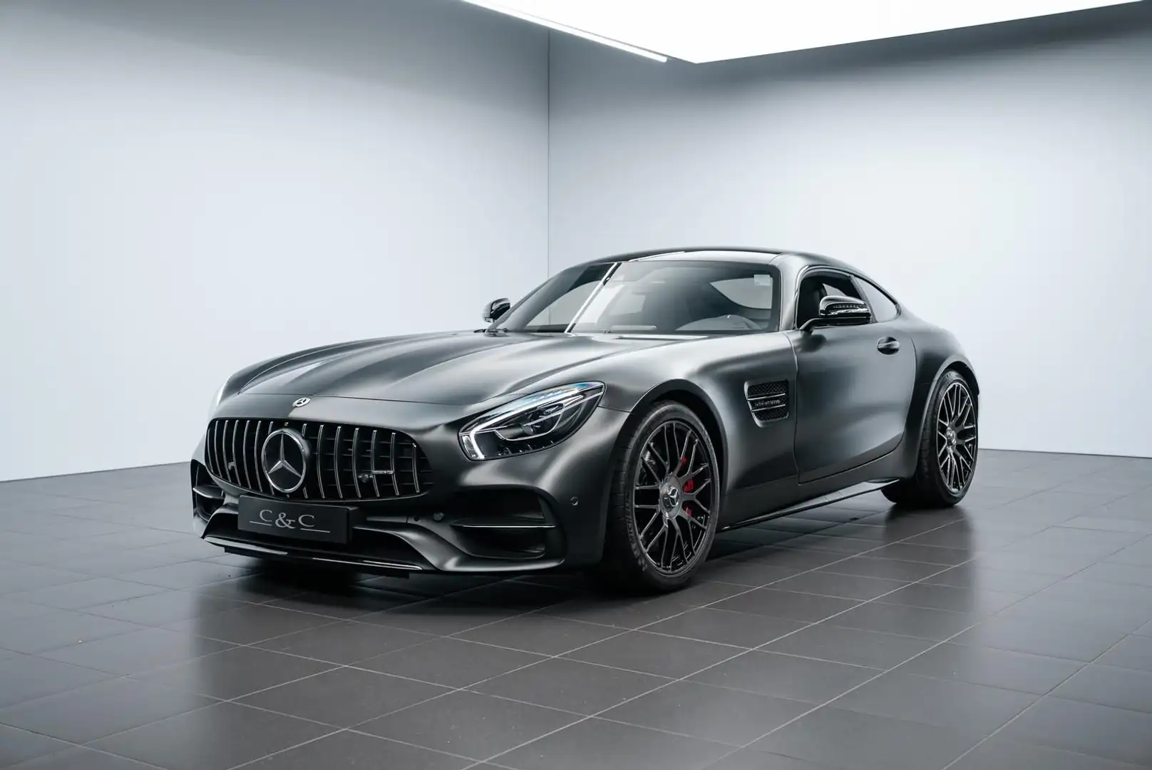 Mercedes-Benz AMG GT C Coupe Edition 50 Grau - 1