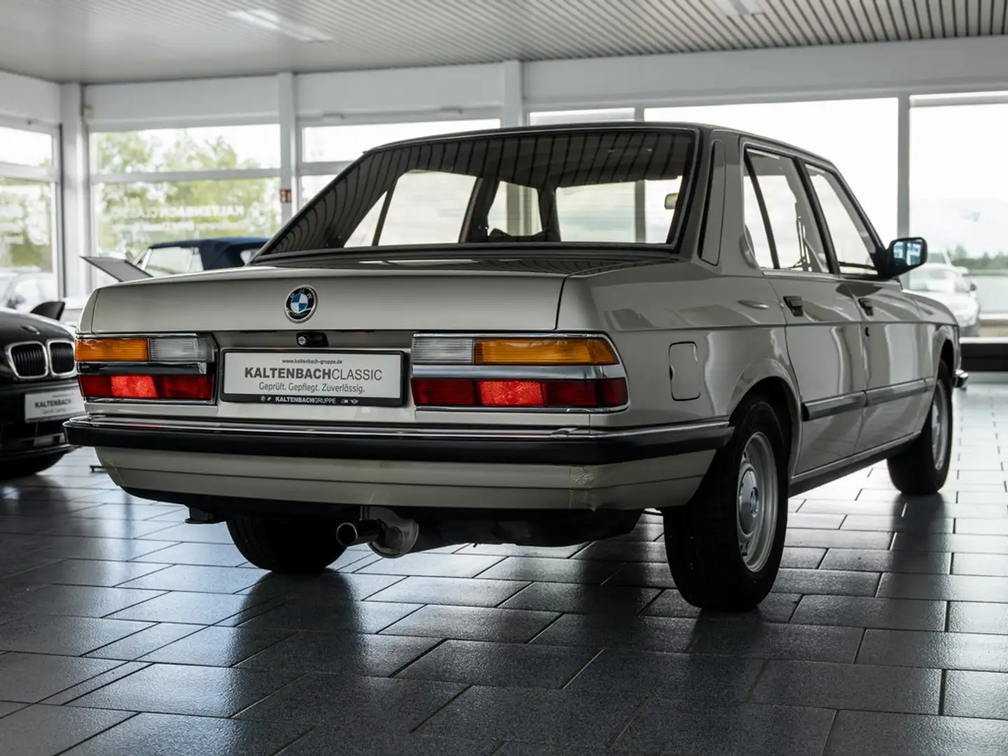 BMW 520 i H Zulassung Sammlerzustand Beige - 2