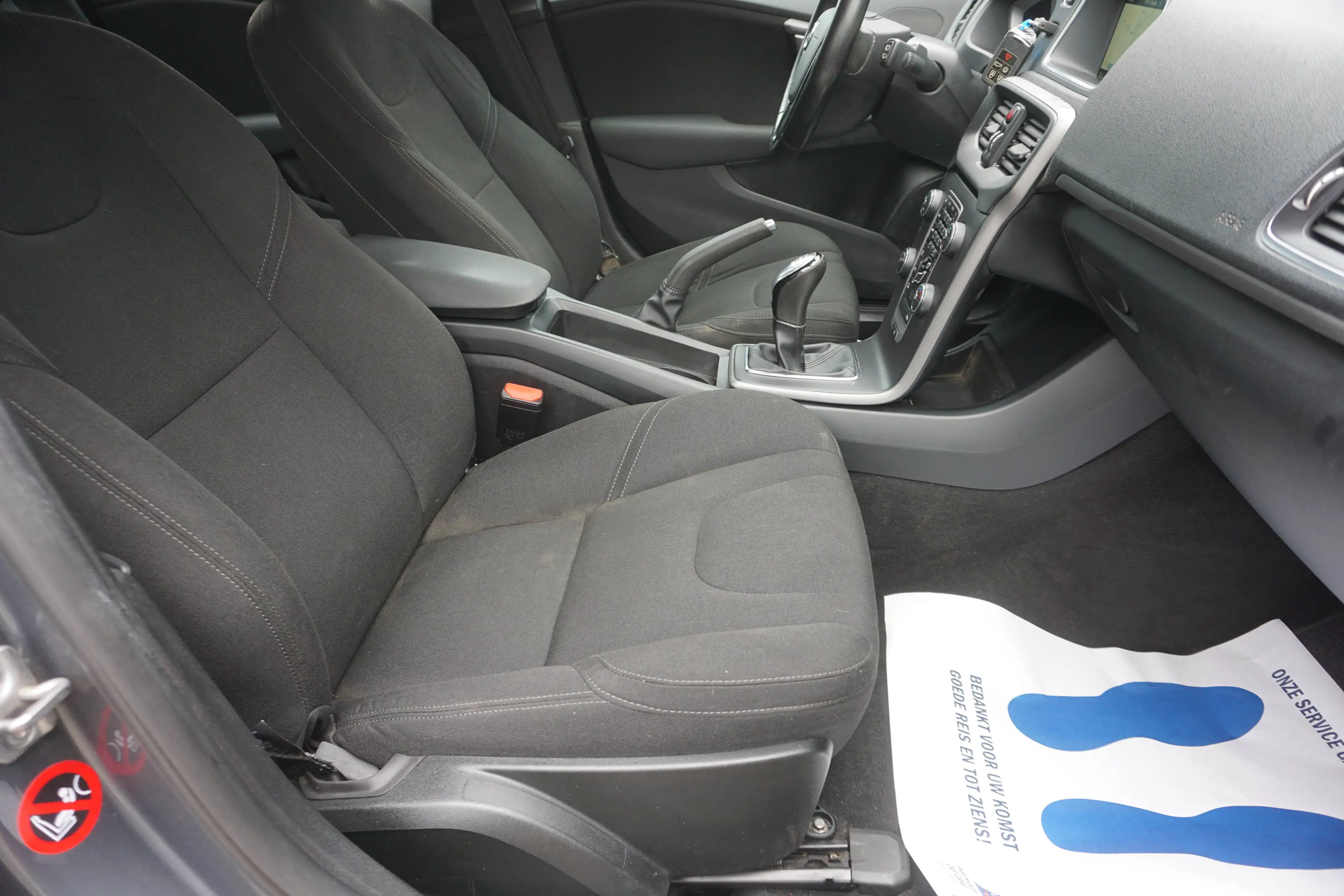 Volvo V40 V40 2.0 D2 Eco-Navi-PDC-Cruise-Garantie — photo 8