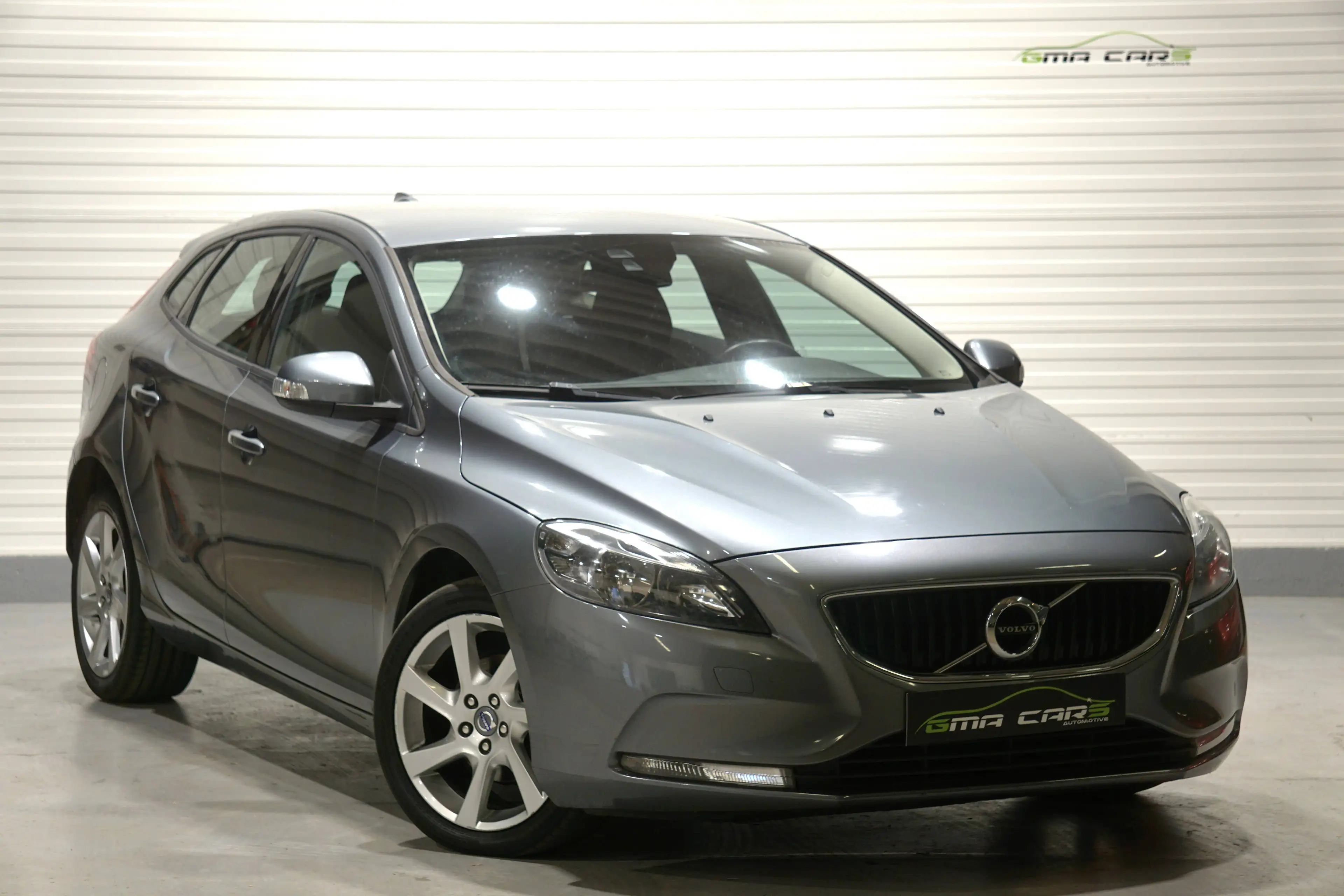 Volvo V40 V40 2.0 D2 Eco-Navi-PDC-Cruise-Garantie — photo 3