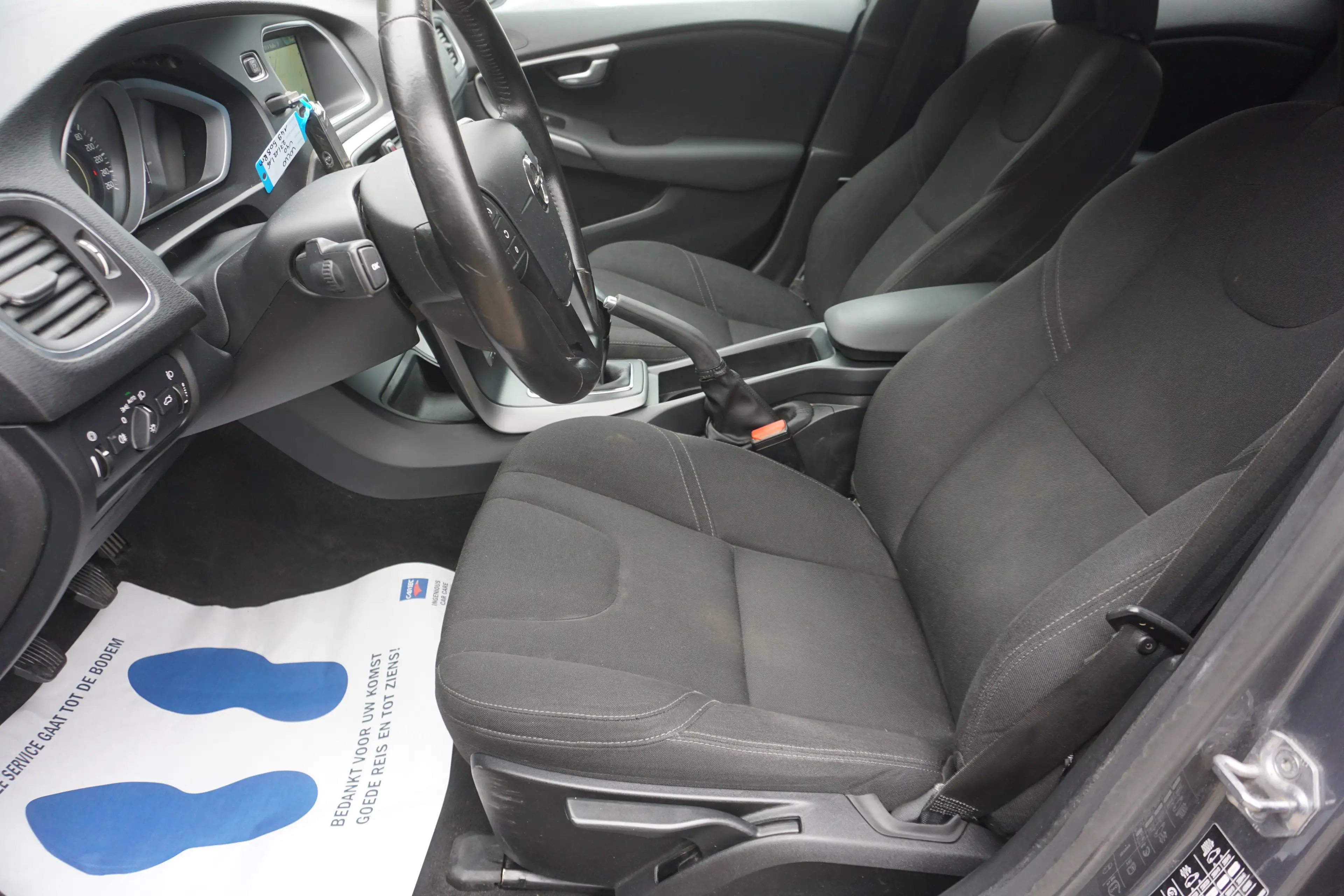 Volvo V40 V40 2.0 D2 Eco-Navi-PDC-Cruise-Garantie — photo 7