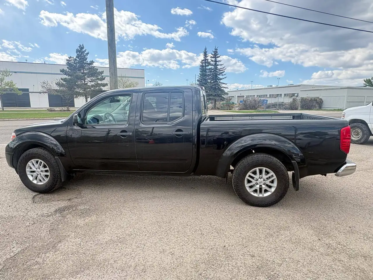Nissan Frontier снимка Nissan Frontier