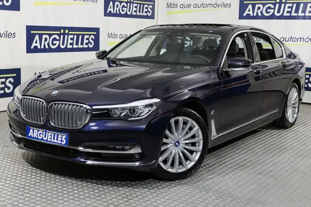 BMW 740 e iPerformance 326cv