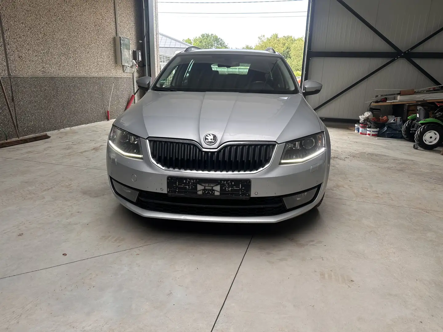 Skoda Octavia SW 2.0 CR TDi Ambition - 2
