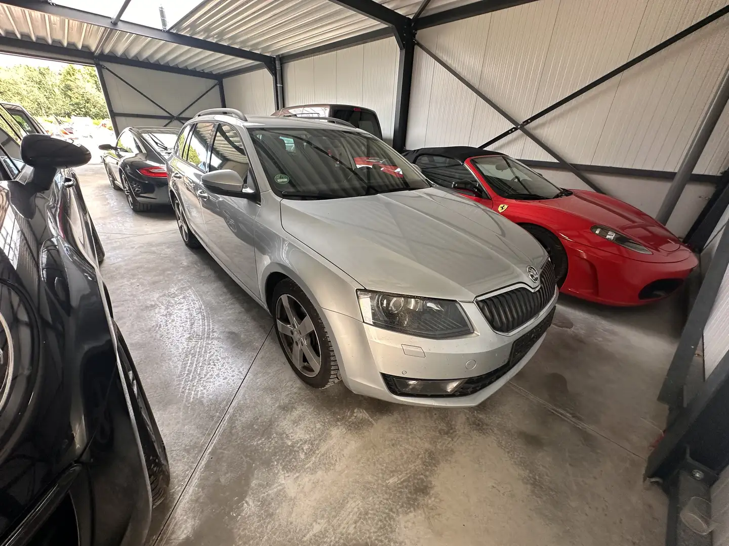 Skoda Octavia SW 2.0 CR TDi Ambition - 2