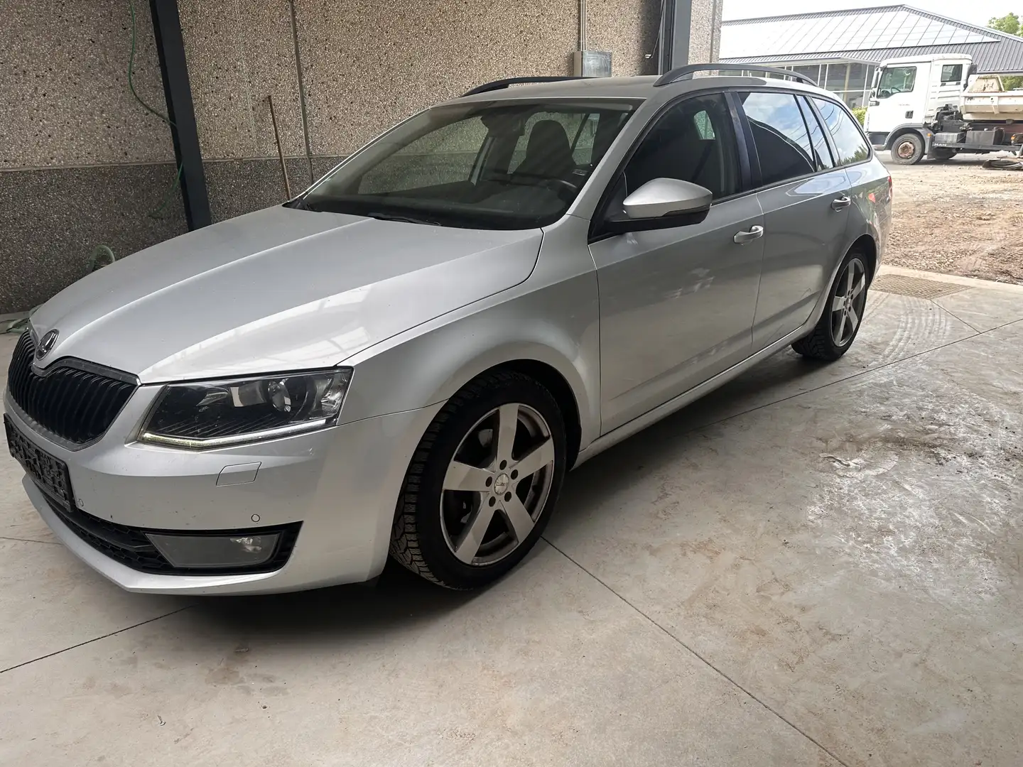 Skoda Octavia SW 2.0 CR TDi Ambition - 1