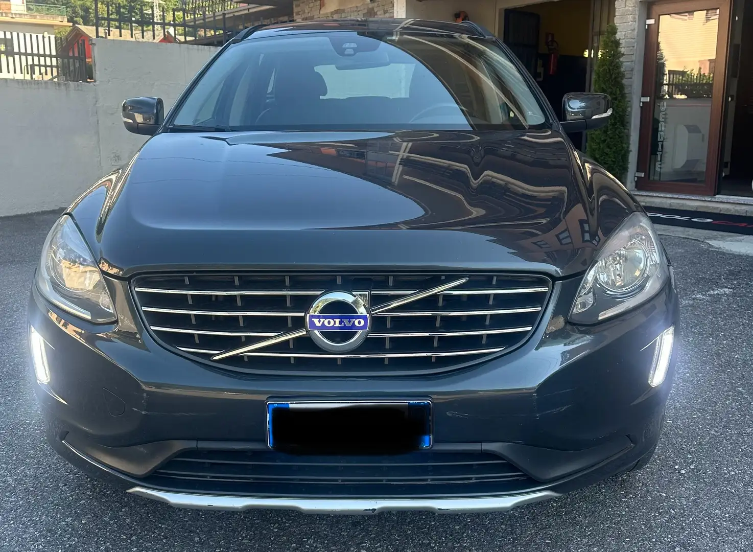Volvo XC60 2.0 d4 181cv geartronic - 1