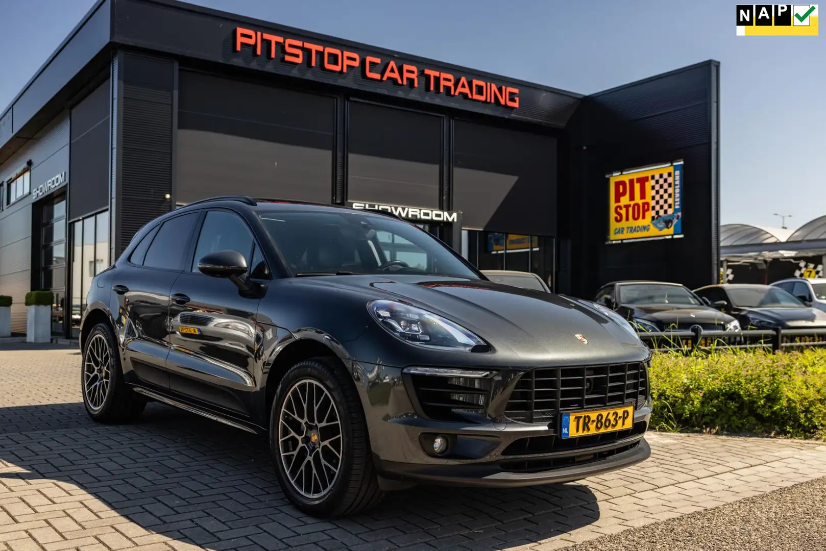 Porsche Macan 3.0 S, 340pk, Pano, Carbon, ACC, Trekhaak, Nieuwst Gri - 1