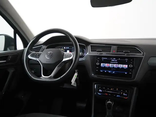 Volkswagen Tiguan view 7