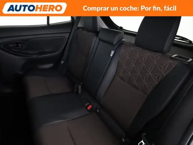 Toyota Yaris Cross view 15