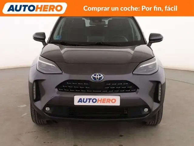 Toyota Yaris Cross view 9