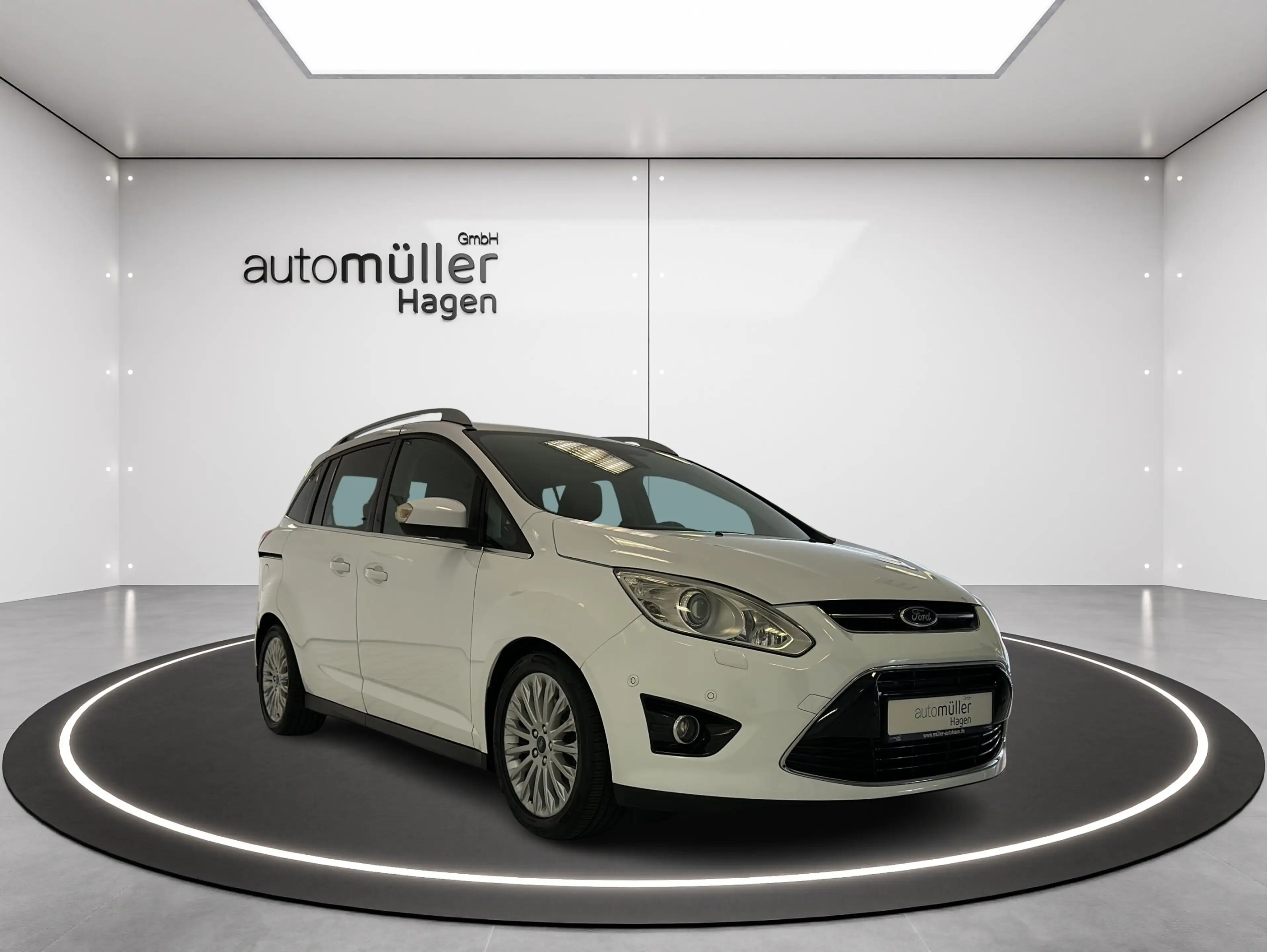 Ford Grand C-Max Titanium|7-Sitzer|Leder|SHZ|Klimaauto|AHK|