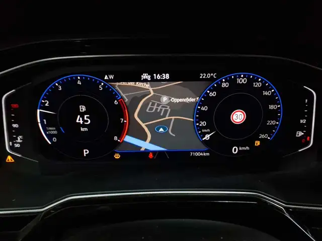 Volkswagen Polo view 11