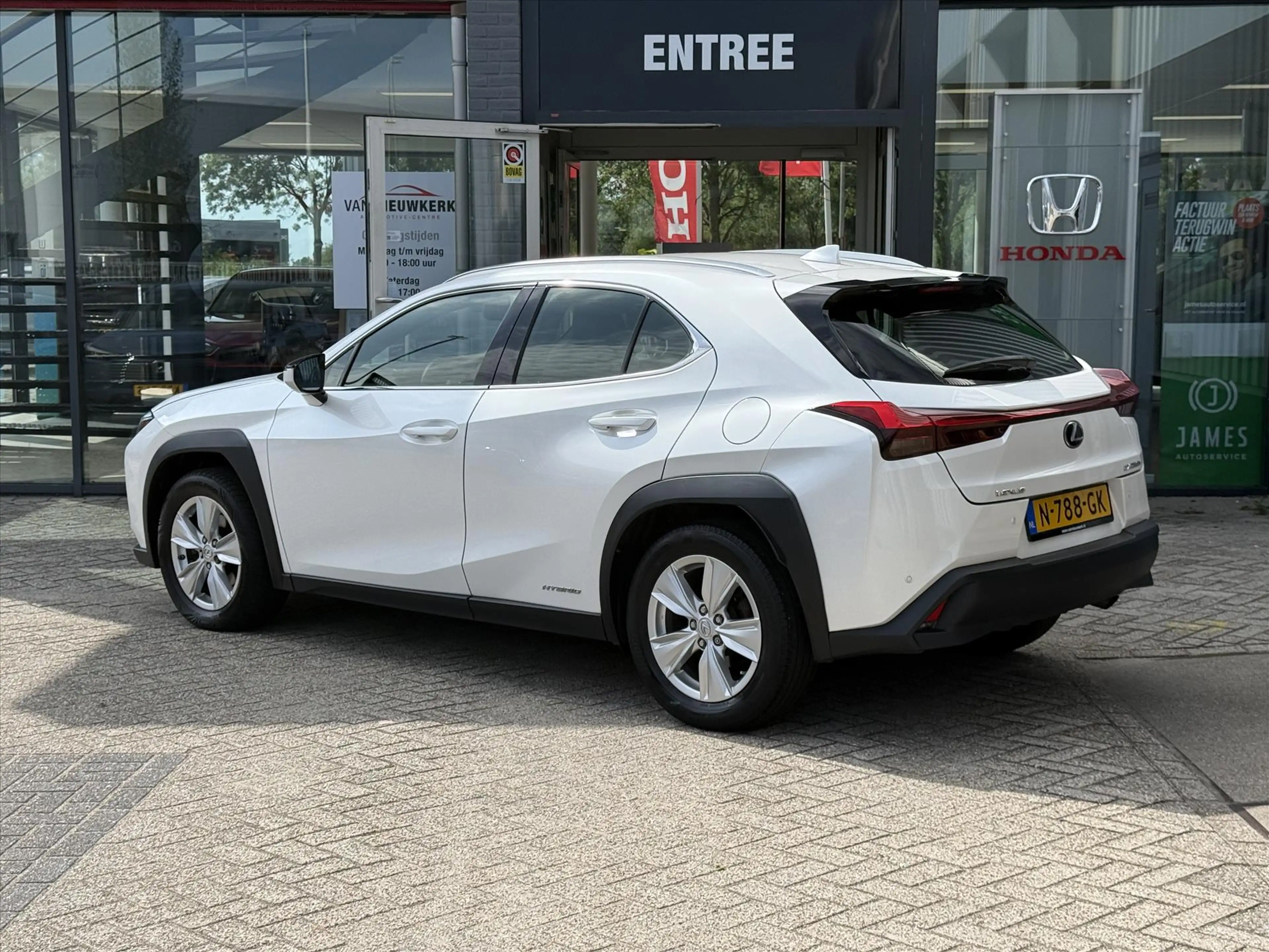 Lexus UX 250h Hybrid Automaat 184pk Business Line | Climate | Cr — photo 3