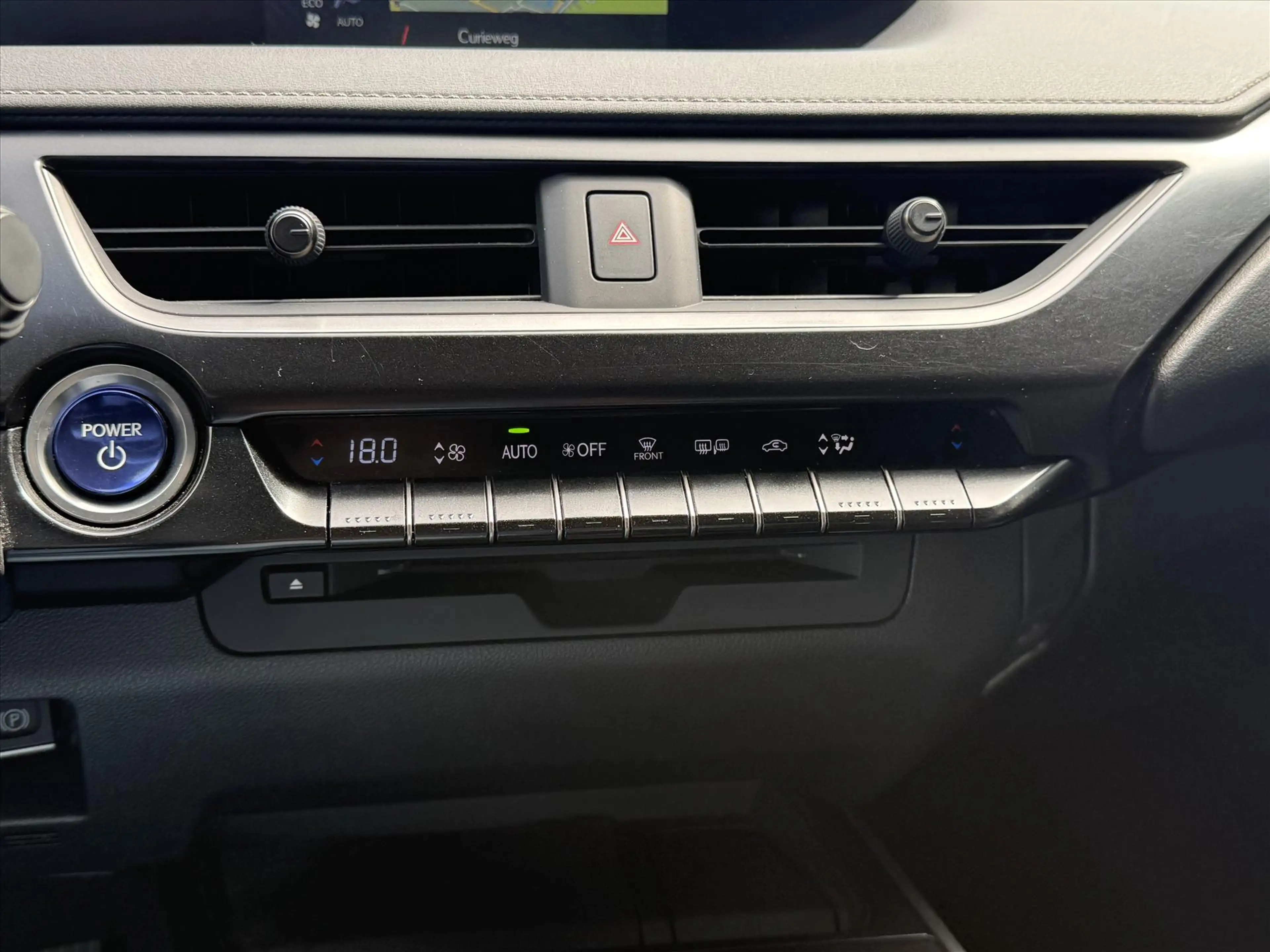 Lexus UX 250h Hybrid Automaat 184pk Business Line | Climate | Cr — photo 11
