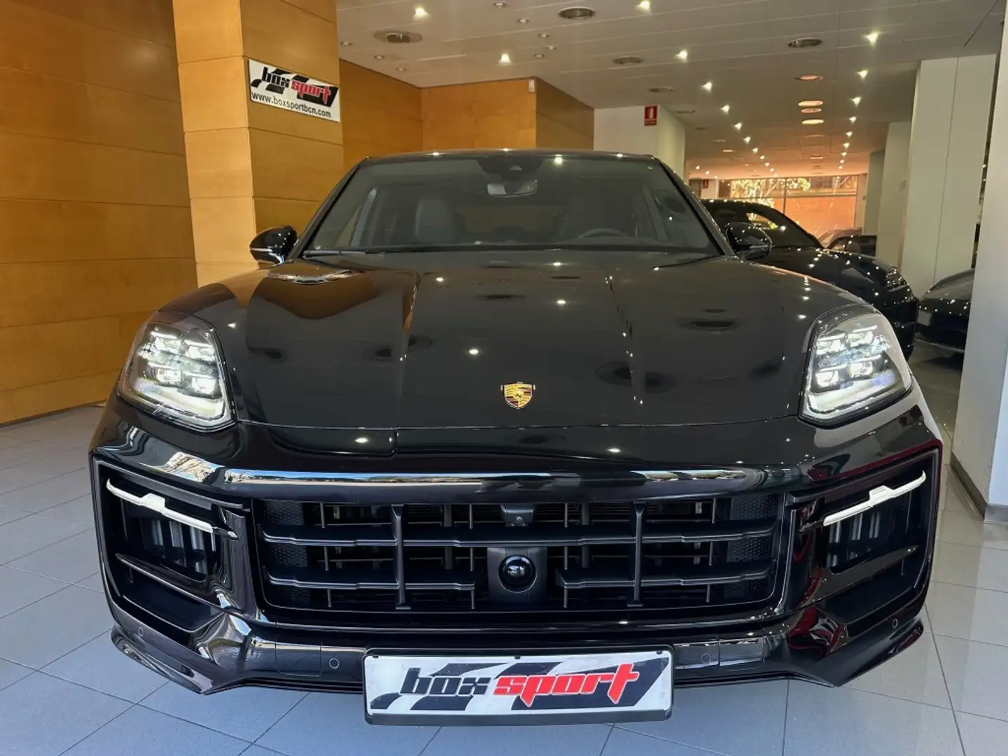Porsche Cayenne Coupé GTS Aut. Noir - 2