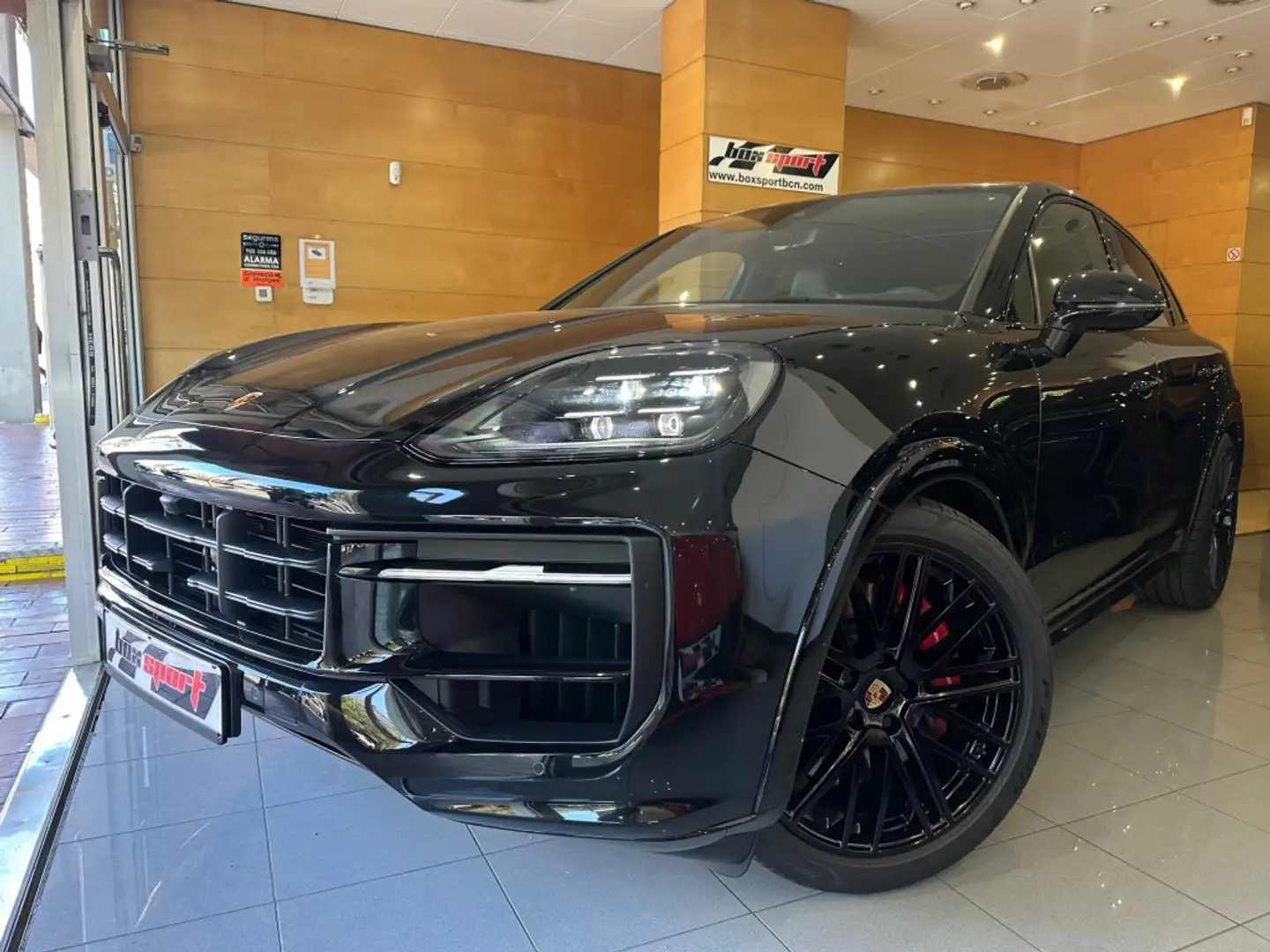 Porsche Cayenne Coupé GTS Aut. Noir - 1